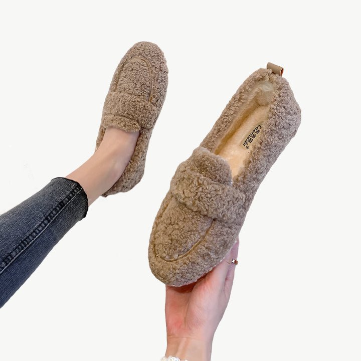 Melody - Kuschelige Plüsch - Pantoffeln - Mayfair ModaKhaki35