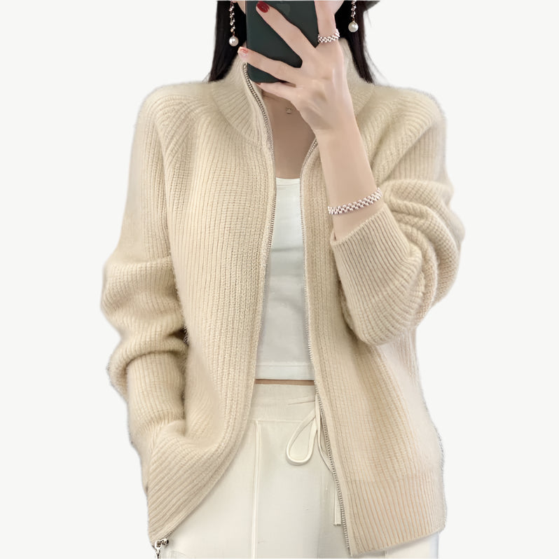 Vesa - Luxuriöse Strickjacke mit Reißverschluss - Mayfair ModaBeigeM